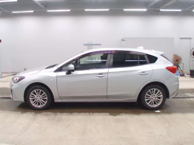 Subaru IMPREZA  с аукциона в Японии
