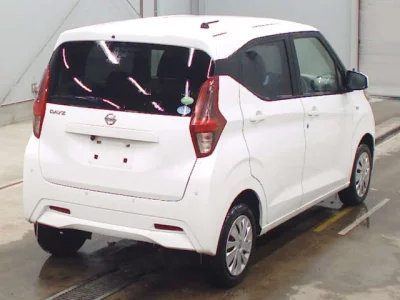 Nissan DAYZ  с аукциона в Японии