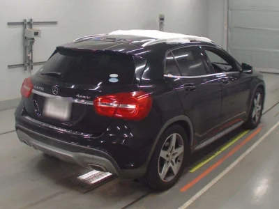 Mercedes-Benz GLA CLASS