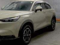 Honda VEZEL лот № 2026 оценка 4  с аукциона в Японии 3
