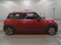 BMW MINI лот № 38066 оценка 3  с аукциона в Японии 2