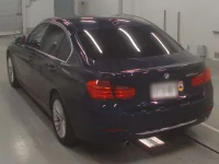 BMW 3-Series лот № 38068 оценка 3.5  с аукциона в Японии 5