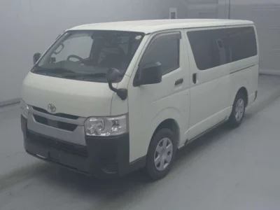 Toyota HIACE VAN  с аукциона в Японии