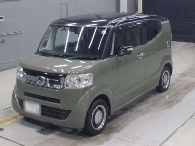 Honda N BOX SLASH