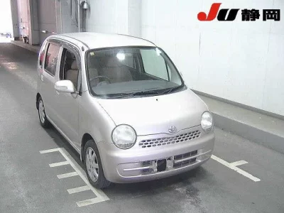 Daihatsu MOVE LATTE