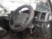Toyota HIACE VAN лот № 30272 оценка 3.5  с аукциона в Японии 6