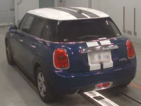 BMW MINI лот № 38071 оценка 4  с аукциона в Японии 5