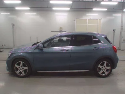 Mercedes-Benz GLA CLASS
