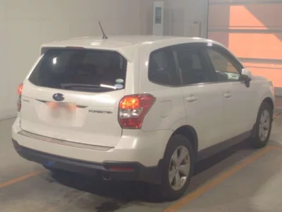 Subaru FORESTER  с аукциона в Японии