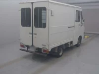 Toyota QUICKDELIVERY VAN лот № 62036 оценка 3  с аукциона в Японии 1