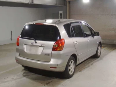 Toyota COROLLA SPACIO