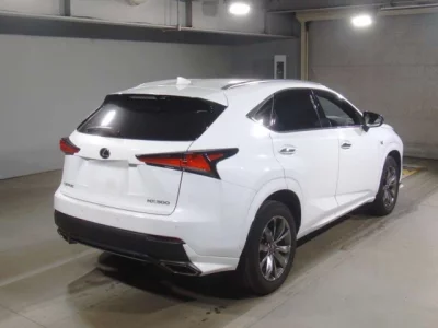 Lexus NX