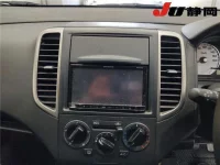 Nissan WINGROAD лот № 1027 оценка 4  с аукциона в Японии 6