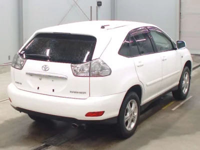 Toyota HARRIER  с аукциона в Японии