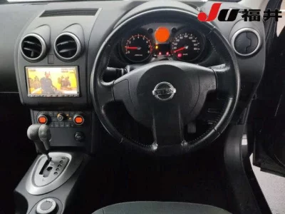 Nissan DUALIS  с аукциона в Японии