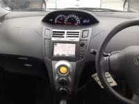 Toyota VITZ лот № 30297 оценка 3.5  с аукциона в Японии 8