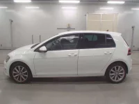 Volkswagen GOLF лот № 38108 оценка 4.5  с аукциона в Японии 3