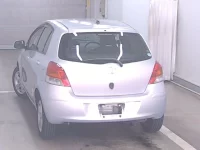 Toyota VITZ лот № 4067 оценка 3.5  с аукциона в Японии 1