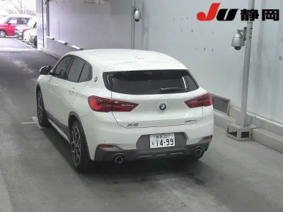 BMW X2