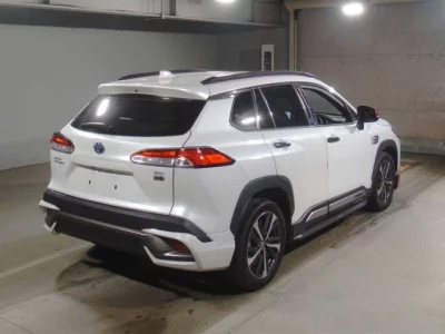 Toyota COROLLA CROSS  с аукциона в Японии