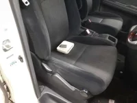 Toyota ALPHARD лот № 30307 оценка 3.5  с аукциона в Японии 7