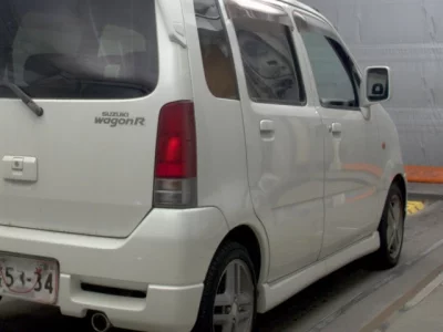 Suzuki WAGON R  с аукциона в Японии