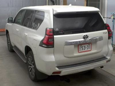 Toyota LAND CRUISER PRADO  с аукциона в Японии