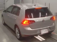 Volkswagen GOLF лот № 38121 оценка 4  с аукциона в Японии 5