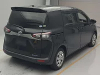 Toyota SIENTA лот № 6250 оценка 3  с аукциона в Японии 1