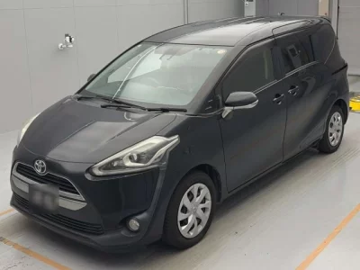 Toyota SIENTA  с аукциона в Японии
