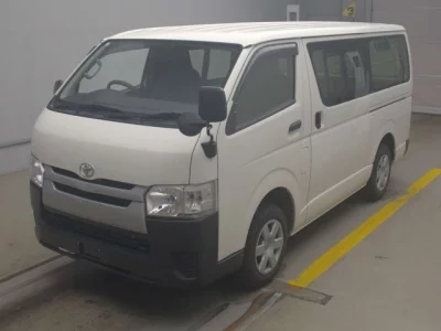 Toyota HIACE VAN  с аукциона в Японии
