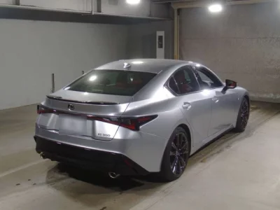 Lexus IS  с аукциона в Японии