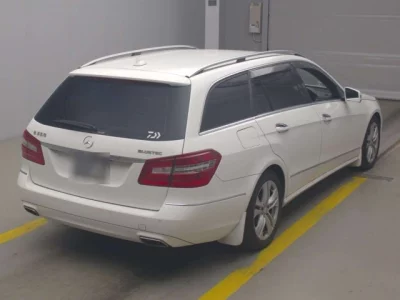 Mercedes-Benz E CLASS WAGON