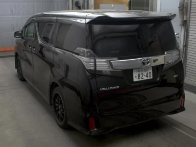 Toyota VELLFIRE  с аукциона в Японии