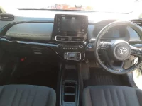 Toyota AQUA лот № 4020 оценка RA  с аукциона в Японии 8