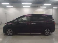Honda ODYSSEY лот № 30329 оценка 4  с аукциона в Японии 3