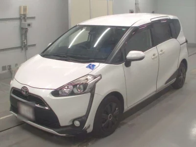 Toyota SIENTA  с аукциона в Японии