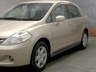 Nissan TIIDA LATIO