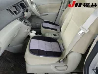 Toyota ISIS лот № 4019 оценка 3.5  с аукциона в Японии 4