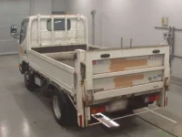 Toyota DYNA лот № 30333 оценка 3.5  с аукциона в Японии 5