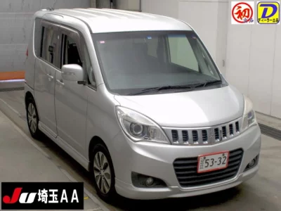 Mitsubishi DELICA D2