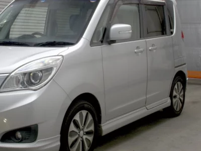 Mitsubishi DELICA D2