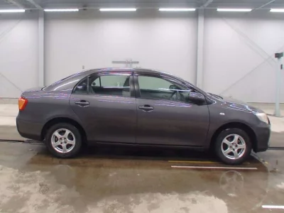 Toyota COROLLA AXIO  с аукциона в Японии