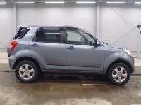 Toyota RUSH лот № 3195 оценка 2  с аукциона в Японии 2