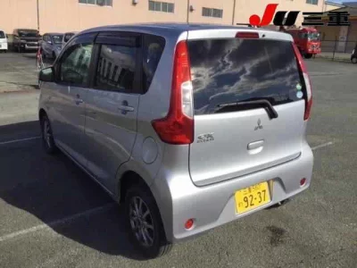 Mitsubishi EK CUSTOM