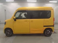 Honda N VAN лот № 351 оценка R  с аукциона в Японии 3