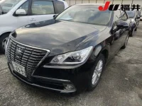 Toyota CROWN лот № 4044 оценка 4  с аукциона в Японии 6