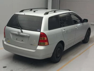 Toyota COROLLA FIELDER  с аукциона в Японии