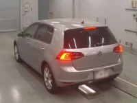 Volkswagen GOLF лот № 38172 оценка 4.5  с аукциона в Японии 5