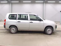 Toyota PROBOX лот № 3213 оценка 3.5  с аукциона в Японии 2